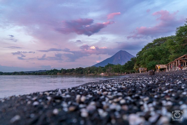 Reisefotografie Tipps - Ometepe Vulkan im Sonnenuntergang