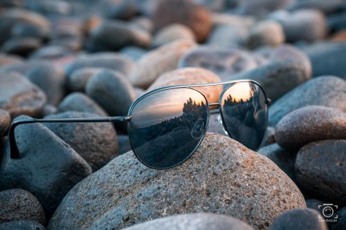 Kreative Fotos mit Sonnenbrille am Meer - Fotografie Tipps und Fotoideen von like-foto.de